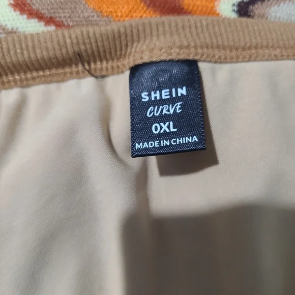 Knit Halter Neck Dress - Picture 2 of 4